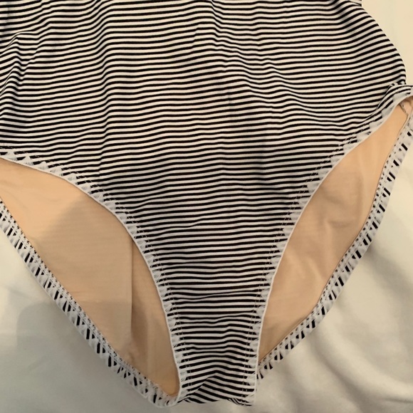 Brand new striped Cupshe one piece bathing suit - Picture 3 of 7
